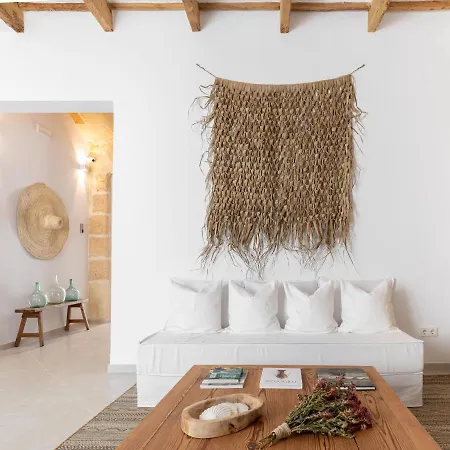 S'enclova Petit Hotel *